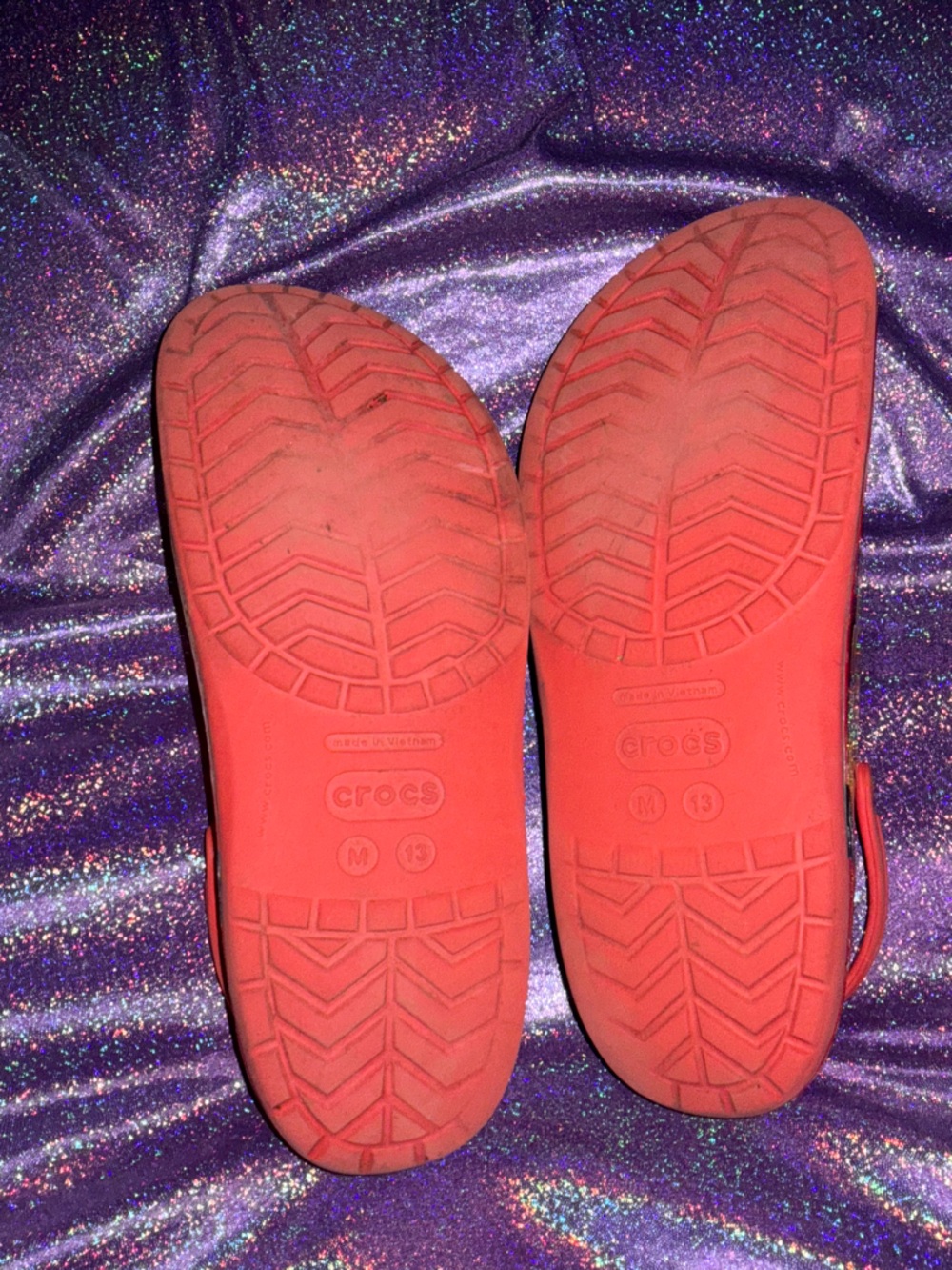 Mens Lightning McQueen Crocs (FLAWED) - Picture 6 of 13